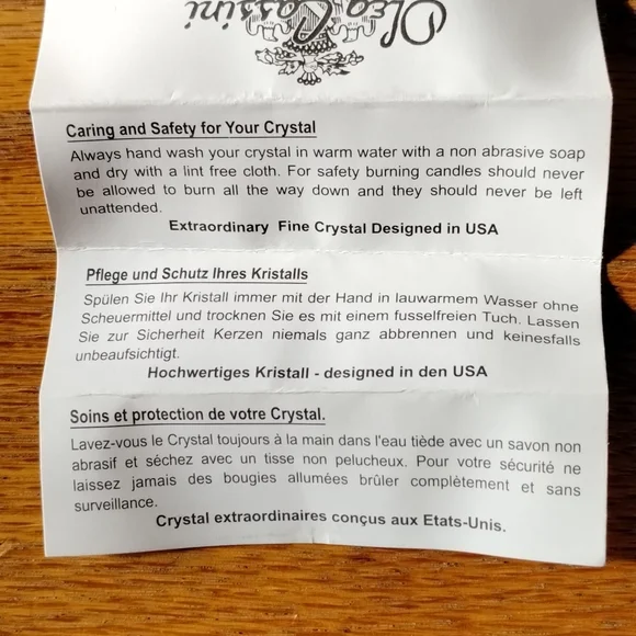 Stunning Oleg Cassini AQUA Blue DIAMOND Cut Crystal Paperweight - Picture 5 of 7